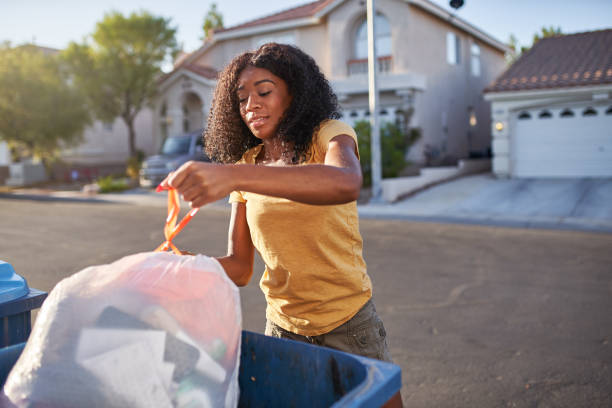 Best Full-Service Junk Removal  in Coshocton, OH